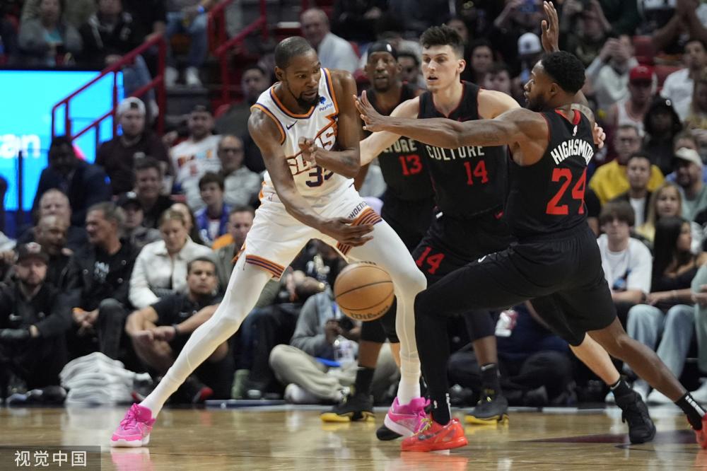 在他的带领 在他的带领